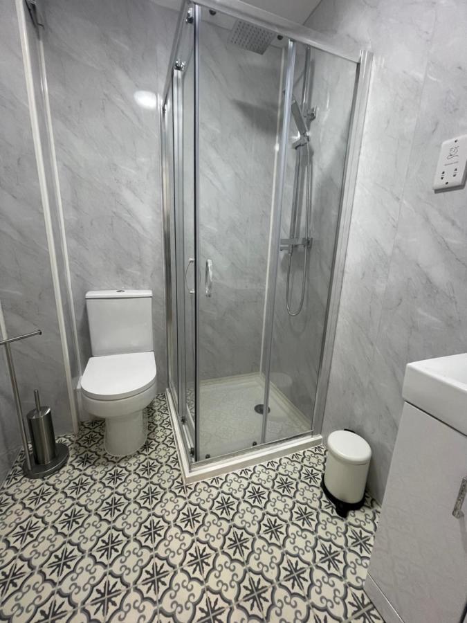 Casa de hóspedes Riverside Premium Double Garden View E14 Londres